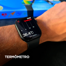 Smartwatch W11X preto no pulso exibindo termômetro com temperatura corporal de 36,4°C